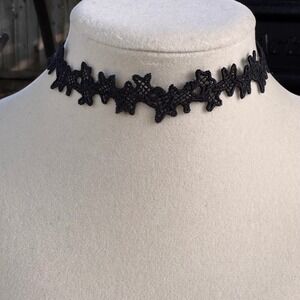 Black Lace Choker Necklace Gothic Victorian Style Adjustable Length Lightweight‎
